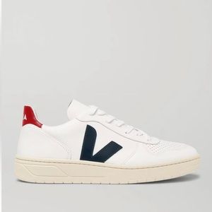Veja V-10 shoes